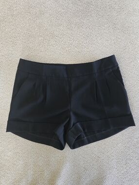 Express Black Pleated Cuffed Dress Shorts - Size 0